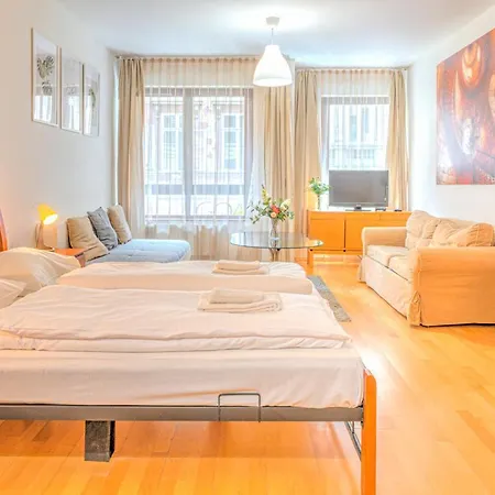 Central Downtown * Boedapest